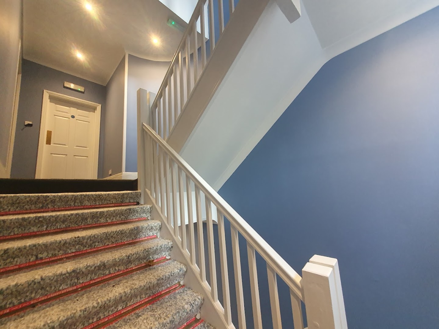 FRA Home Improvement Services - London property maintenance, painter and decorator, drywall repair, flooring, tiler, handyman · Photos 7